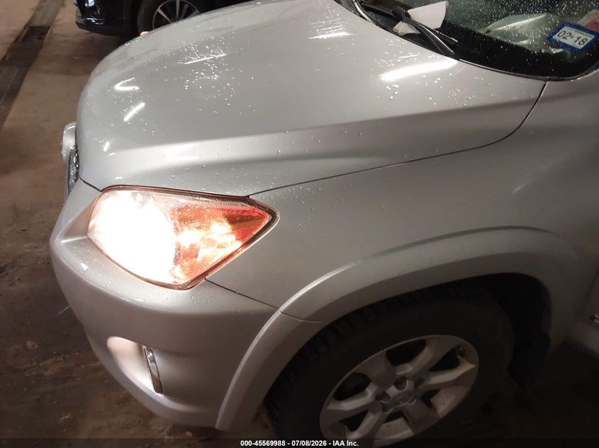 2010 Toyota Rav4 VIN JTMYF4DV0AD018278 IAAI salvage auction — NORMAL WEAR, Clear (Minnesota), sold $2,300 on 2026-07-29 (photo 6)