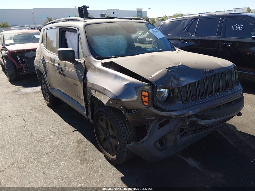 2018 Jeep Renegade VIN ZACCJBAB1JPH82231 IAAI salvage auction — RIGHT FRONT, Salvage Title, sold $225 on 2026-07-24 (photo 6)
