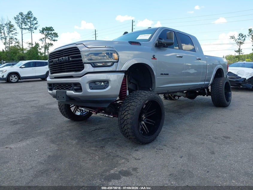 2020 Ram 2500 VIN 3C6UR5NL7LG211484 IAAI salvage auction — SIDE, Rebuildable (Florida), sold $21,100 on 2026-08-12 (photo 2)