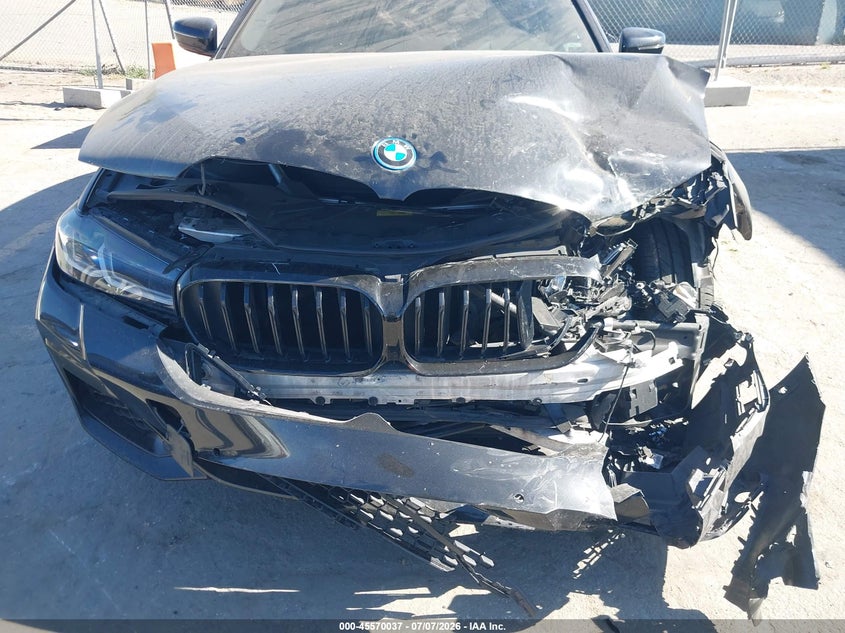 2022 BMW 5er VIN WBA13AG06NCH76498 IAAI salvage auction — FRONT END, Salvage (California), sold $11,100 on 2026-07-29 (photo 6)