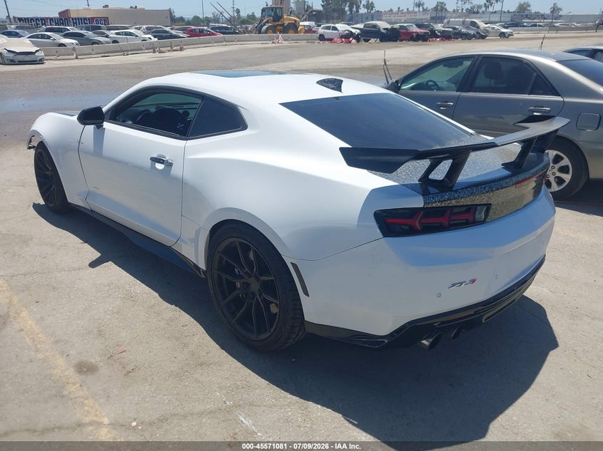 2017 Chevrolet Camaro VIN 1G1FK1R65H0199908 IAAI salvage auction — FRONT END, Wait Title, sold $15,000 on 2026-09-26 (photo 3)