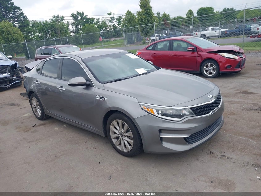 2018 Kia Optima VIN 5XXGT4L36JG259675 IAAI salvage auction — REAR END, Clear (Virginia), sold $25 on 2026-07-28 (photo 1)