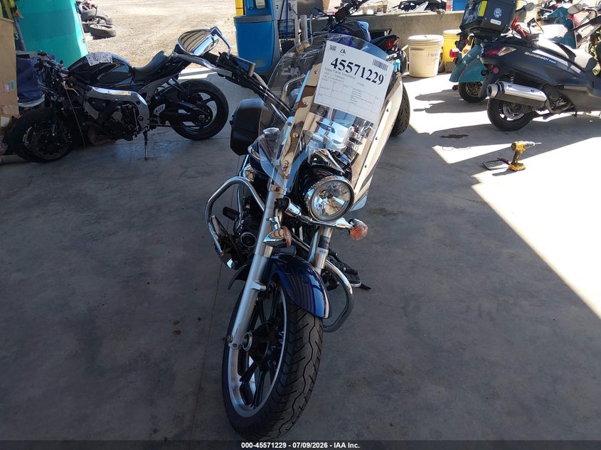 2015 Yamaha Xv VIN JYAVN01E8FA023123 IAAI salvage auction — RIGHT SIDE, Bill Of Sale (Washington), sold $1,325 on 2026-09-02 (photo 5)