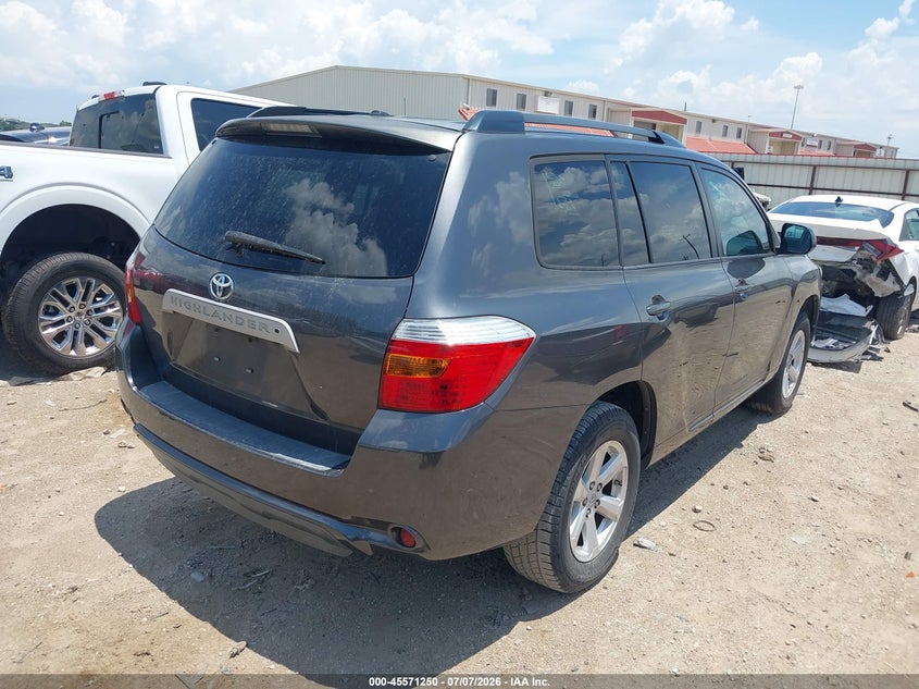 2010 Toyota Highlander VIN 5TDKK3EH5AS020486 IAAI salvage auction — NORMAL WEAR, Clear (Alabama), sold $3,075 on 2026-07-09 (photo 4)