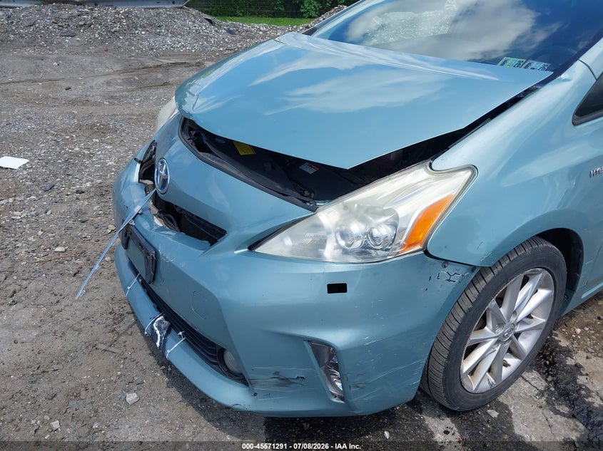 2014 Toyota Prius v VIN JTDZN3EU4E3294658 IAAI salvage auction — FRONT END, Wait Title, sold $2,450 on 2026-08-01 (photo 6)