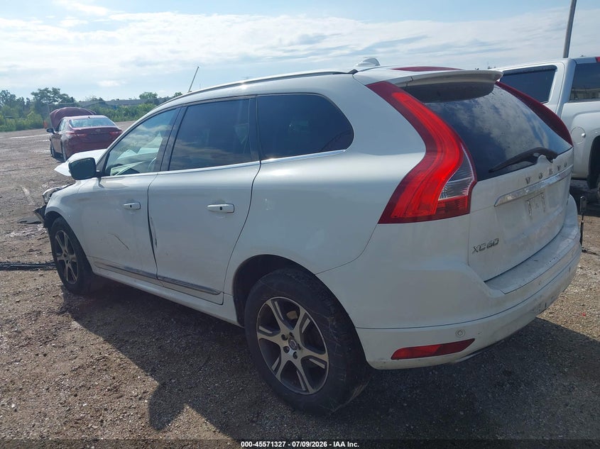 2015 Volvo Xc60 VIN YV4902RK0F2678300 IAAI salvage auction — FRONT END, Salvage Title, sold $400 on 2026-08-04 (photo 3)