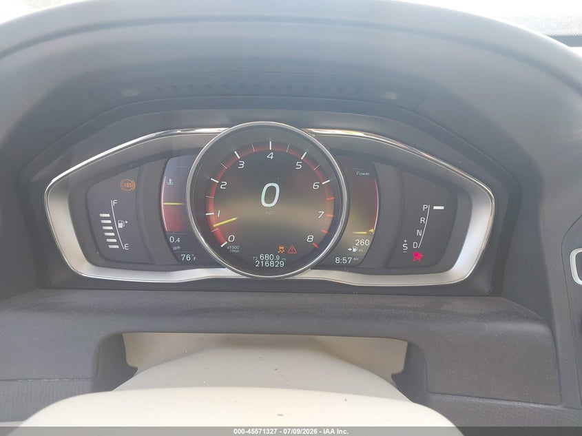 2015 Volvo Xc60 VIN YV4902RK0F2678300 IAAI salvage auction — FRONT END, Salvage Title, sold $400 on 2026-08-04 (photo 7)