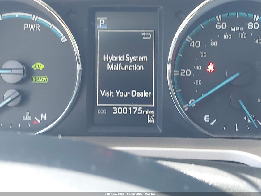 2018 Toyota Rav 4 VIN JTMRJREV0JD256954 IAAI salvage auction — NORMAL WEAR, Salvage Title, sold $2,350 on 2026-07-28 (photo 7)