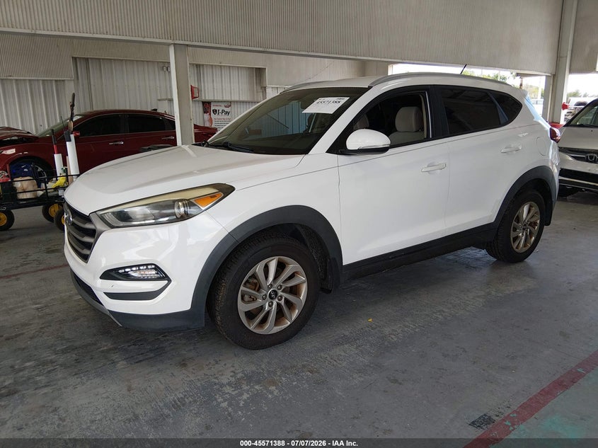 2016 Hyundai Tucson VIN KM8J33A25GU025892 IAAI salvage auction — NORMAL WEAR, Clear (Florida), sold $1,800 on 2026-07-29 (photo 2)