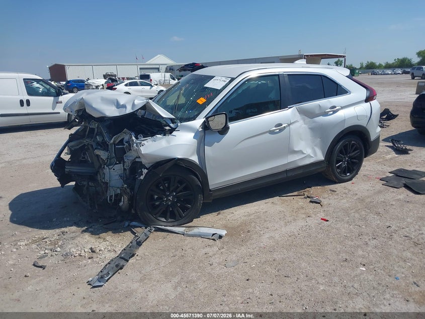 2024 Mitsubishi Eclipse cross VIN JA4ATVAAXRZ001983 IAAI salvage auction — FRONT END, Salvage Title, sold $650 on 2026-09-16 (photo 2)