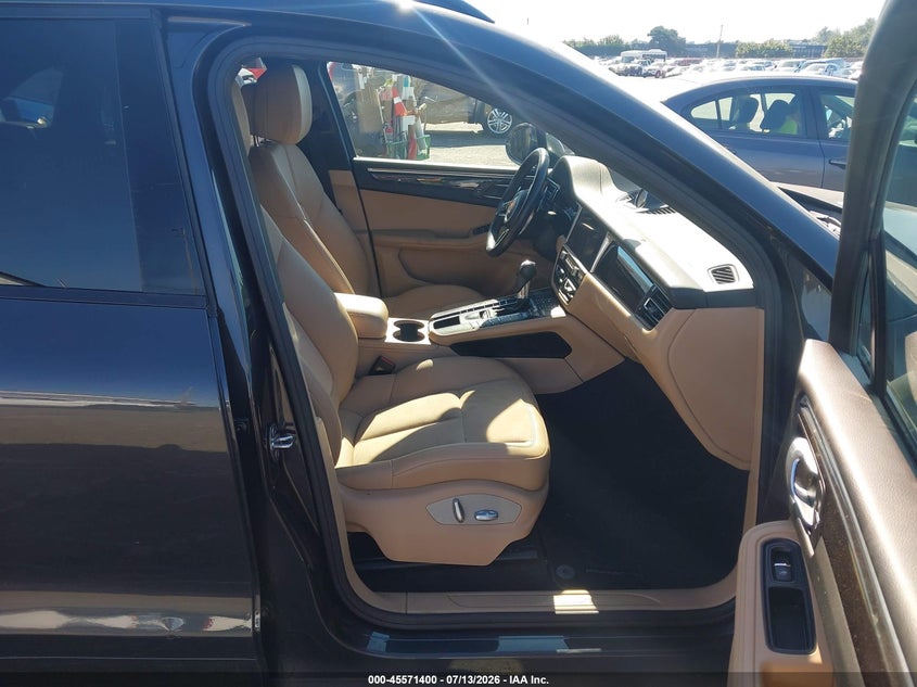 2019 Porsche Macan VIN WP1AA2A57KLB00197 IAAI salvage auction — FRONT END, Salvage (California), sold $12,600 on 2026-08-31 (photo 5)