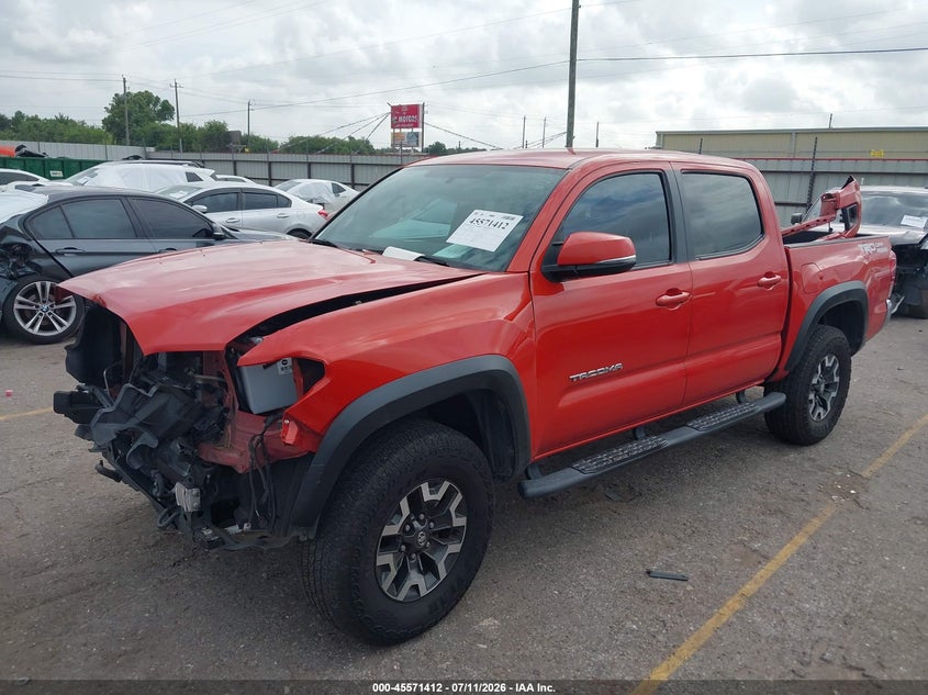 2016 Toyota Tacoma VIN 5TFAZ5CN1GX016868 IAAI salvage auction — FRONT END, Salvage (Texas), sold $8,300 on 2026-07-31 (photo 2)