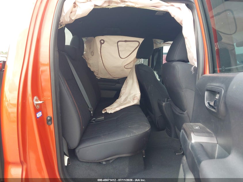 2016 Toyota Tacoma VIN 5TFAZ5CN1GX016868 IAAI salvage auction — FRONT END, Salvage (Texas), sold $8,300 on 2026-07-31 (photo 8)