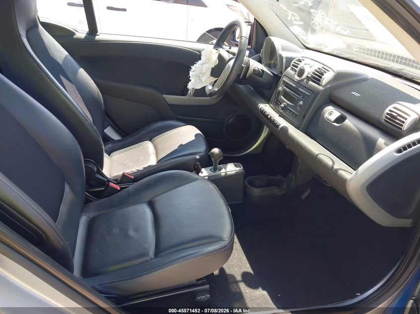 2008 Smart Fortwo VIN WMEEJ31X38K205426 IAAI salvage auction — FRONT END, Mv-907A (New York), sold $500 on 2026-07-28 (photo 5)