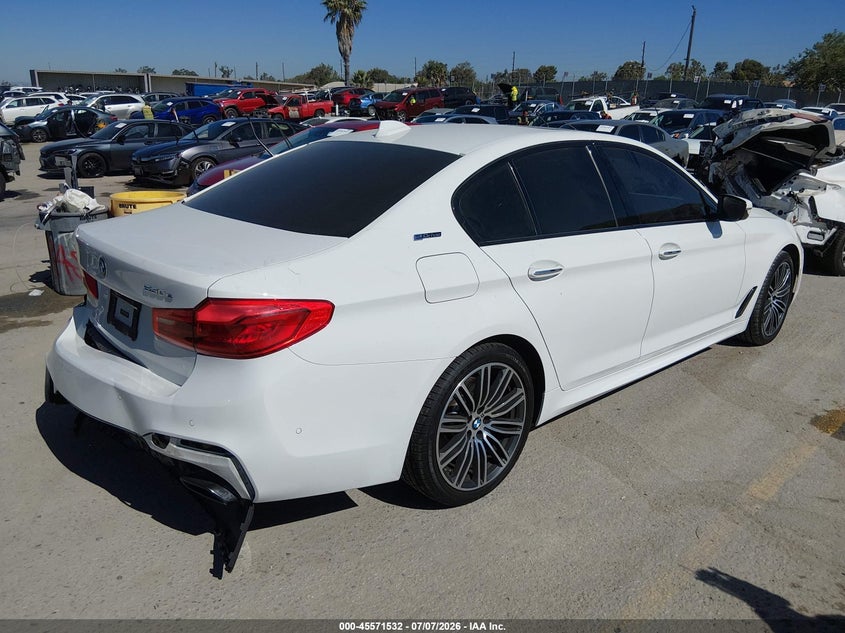 2018 BMW 5er VIN WBAJA9C52JG622974 IAAI salvage auction — LEFT REAR, Salvage (California), sold $5,200 on 2026-07-29 (photo 4)