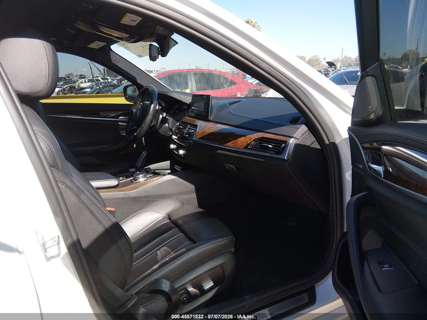 2018 BMW 5er VIN WBAJA9C52JG622974 IAAI salvage auction — LEFT REAR, Salvage (California), sold $5,200 on 2026-07-29 (photo 5)