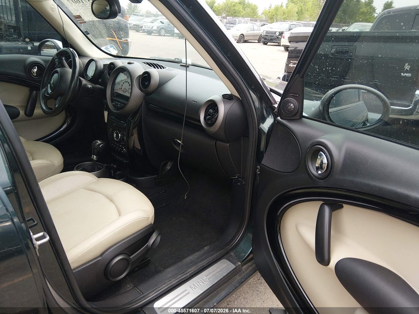 2011 Mini Cooper VIN WMWZB3C55BWM01020 IAAI salvage auction — RIGHT FRONT, Salvage (Colorado), sold $375 on 2026-08-22 (photo 5)