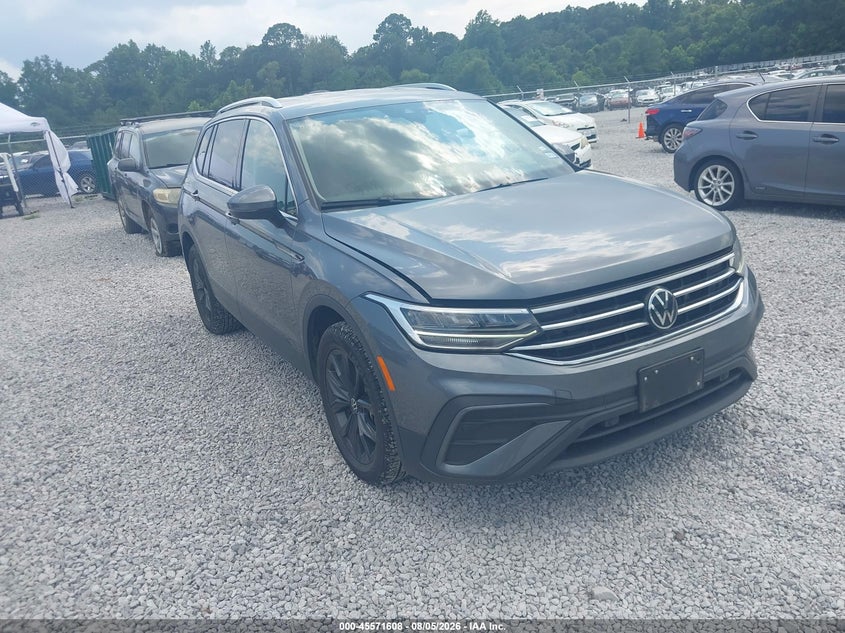 2024 Volkswagen Tiguan VIN 3VV2B7AX0RM194936 IAAI salvage auction — NORMAL WEAR, Salvage Title, sold $11,100 on 2026-08-10 (photo 1)