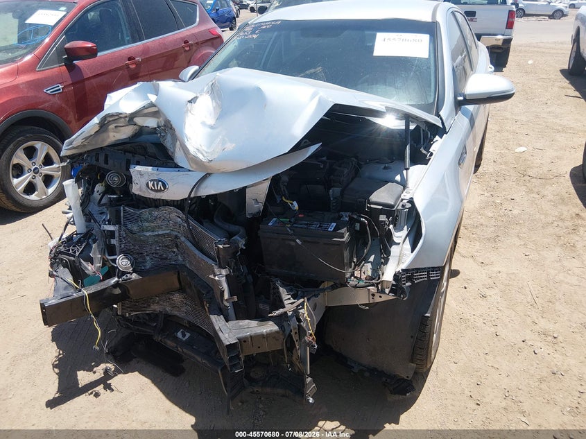 2018 Kia Optima VIN 5XXGT4L39JG233653 IAAI salvage auction — FRONT END, Salvage (Arizona), sold $125 on 2026-07-28 (photo 6)