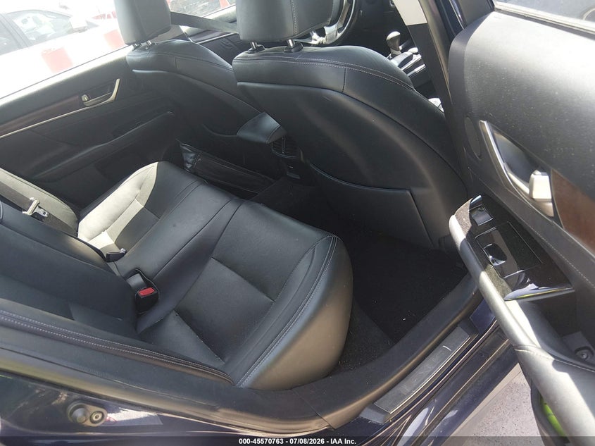 2013 Lexus Gs VIN JTHBE1BL8D5000617 IAAI salvage auction — NORMAL WEAR, Original (Texas), sold $1,500 on 2026-07-27 (photo 8)