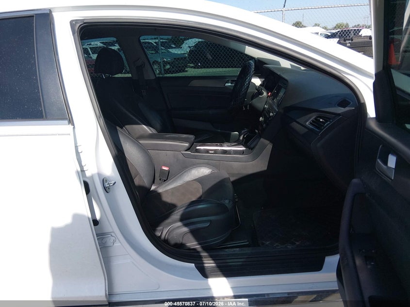 2016 Hyundai Sonata VIN 5NPE34AF8GH429097 IAAI salvage auction — SIDE, Salvage Title, sold $2,050 on 2026-09-07 (photo 5)