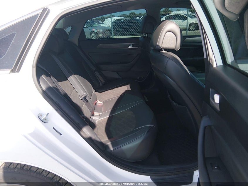 2016 Hyundai Sonata VIN 5NPE34AF8GH429097 IAAI salvage auction — SIDE, Salvage Title, sold $2,050 on 2026-09-07 (photo 8)