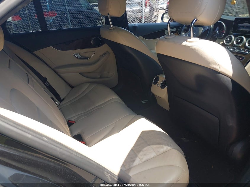 2018 Mercedes-benz C-klasse VIN WDDWF4KB9JR391196 IAAI salvage auction — REAR END, Salvage Title, sold $5,500 on 2026-08-07 (photo 8)