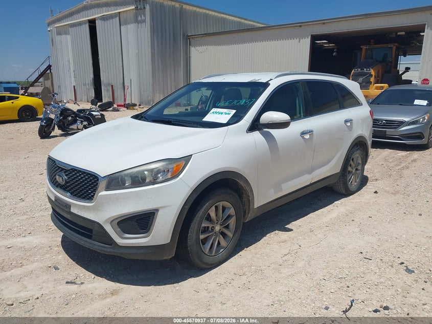 2017 Kia Sorento VIN 5XYPG4A34HG251684 IAAI salvage auction — NORMAL WEAR, Original (Texas), sold $1,425 on 2026-07-16 (photo 2)