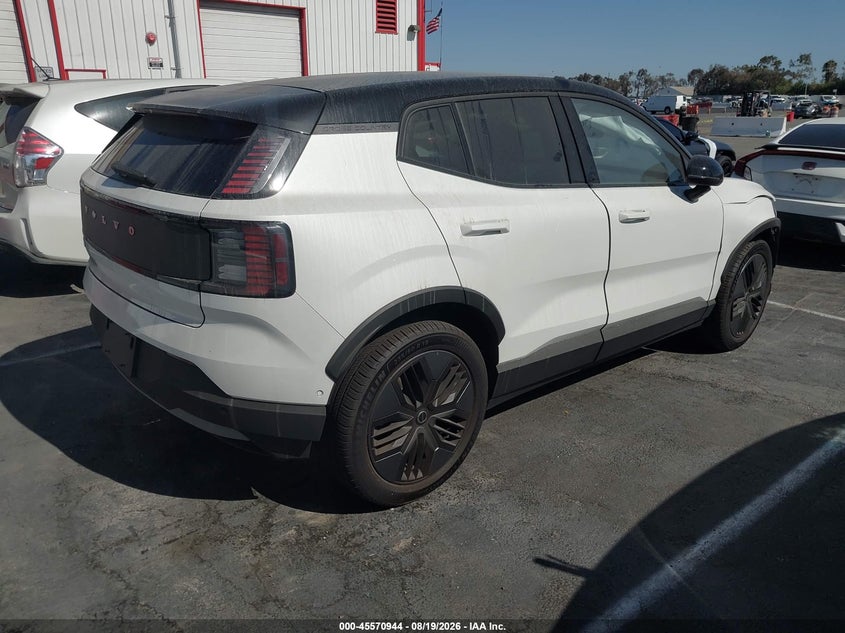 2026 Volvo Ex30 VIN YV4EK3CL4T2601148 IAAI salvage auction — RIGHT FRONT, Salvage (California), sold $13,900 on 2026-09-03 (photo 4)