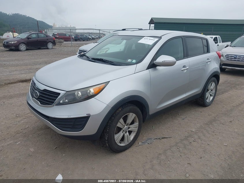 2012 Kia Sportage VIN KNDPB3A2XC7312851 IAAI salvage auction — SIDE, Salvage (Pennsylvania), sold $2,350 on 2026-07-21 (photo 2)