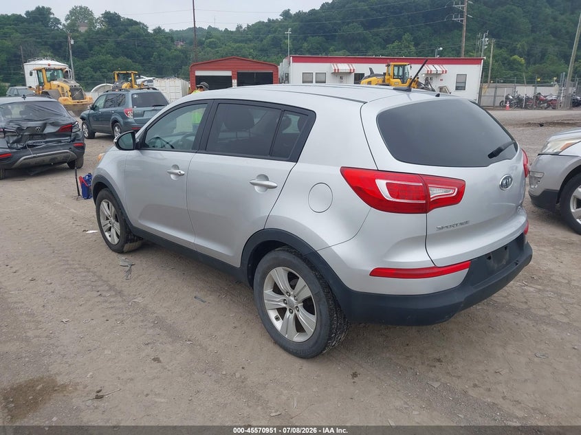 2012 Kia Sportage VIN KNDPB3A2XC7312851 IAAI salvage auction — SIDE, Salvage (Pennsylvania), sold $2,350 on 2026-07-21 (photo 3)