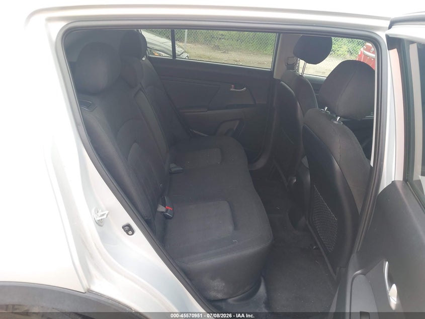 2012 Kia Sportage VIN KNDPB3A2XC7312851 IAAI salvage auction — SIDE, Salvage (Pennsylvania), sold $2,350 on 2026-07-21 (photo 8)