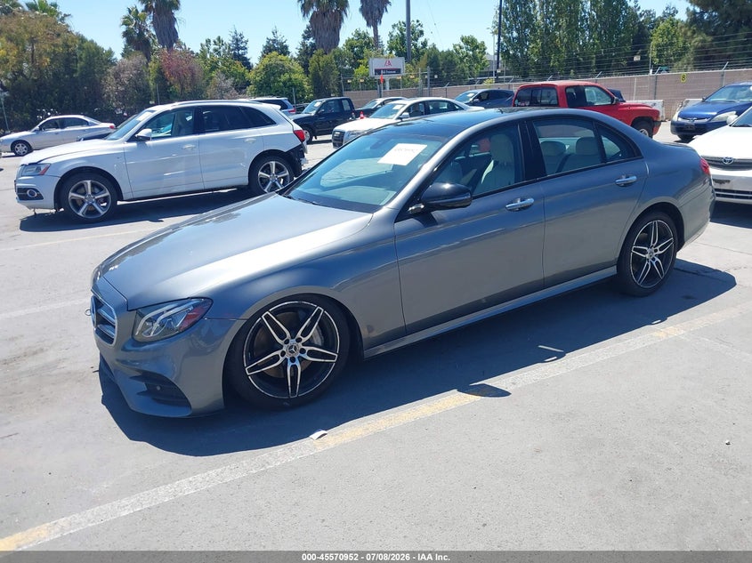 2019 Mercedes-benz E-klasse VIN WDDZF4JB5KA529735 IAAI salvage auction — UNDERCARRIAGE, Wait Title, sold $8,600 on 2026-08-03 (photo 2)
