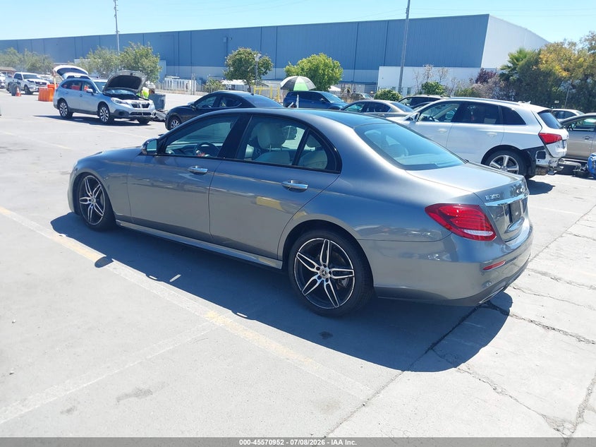2019 Mercedes-benz E-klasse VIN WDDZF4JB5KA529735 IAAI salvage auction — UNDERCARRIAGE, Wait Title, sold $8,600 on 2026-08-03 (photo 3)