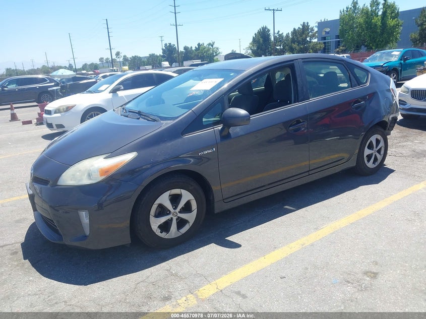 2015 Toyota Prius VIN JTDKN3DUXF0398965 IAAI salvage auction — REAR END, Salvage Title, sold $1,025 on 2026-07-28 (photo 2)