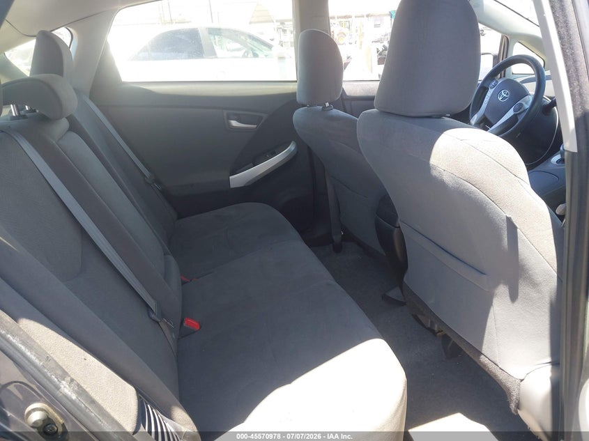 2015 Toyota Prius VIN JTDKN3DUXF0398965 IAAI salvage auction — REAR END, Salvage Title, sold $1,025 on 2026-07-28 (photo 8)