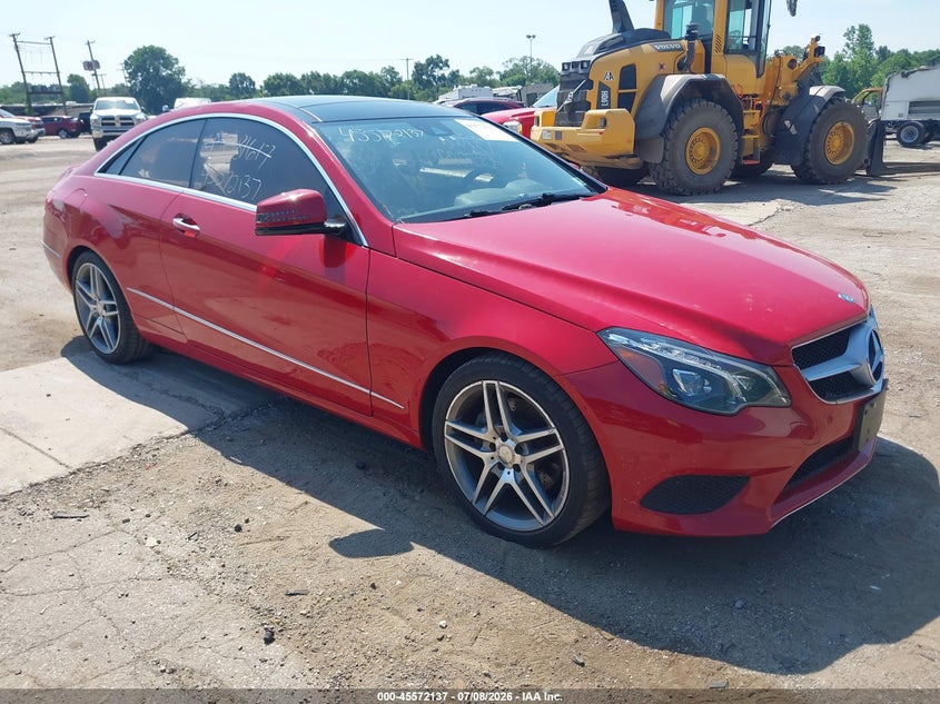 2015 Mercedes-benz E-klasse VIN WDDKJ6FB0FF297249 IAAI salvage auction — STORM DAMAGE, Salvage (Indiana), sold $2,550 on 2026-07-28 (photo 1)