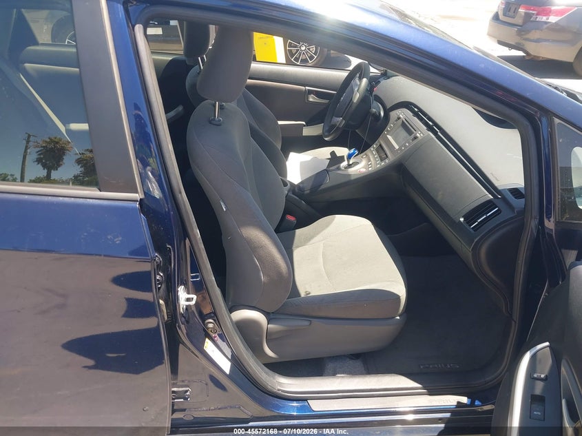 2014 Toyota Prius VIN JTDKN3DU2E0363836 IAAI salvage auction — SIDE, Salvage (California), sold $2,150 on 2026-07-16 (photo 5)