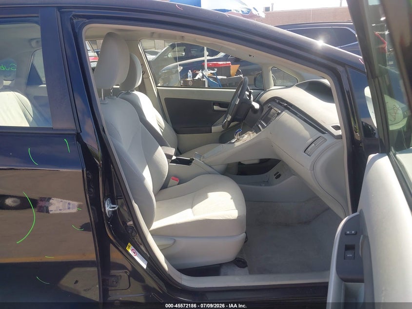 2010 Toyota Prius VIN JTDKN3DU0A0220927 IAAI salvage auction — SIDE, Salvage (California), sold $1,650 on 2026-07-19 (photo 5)