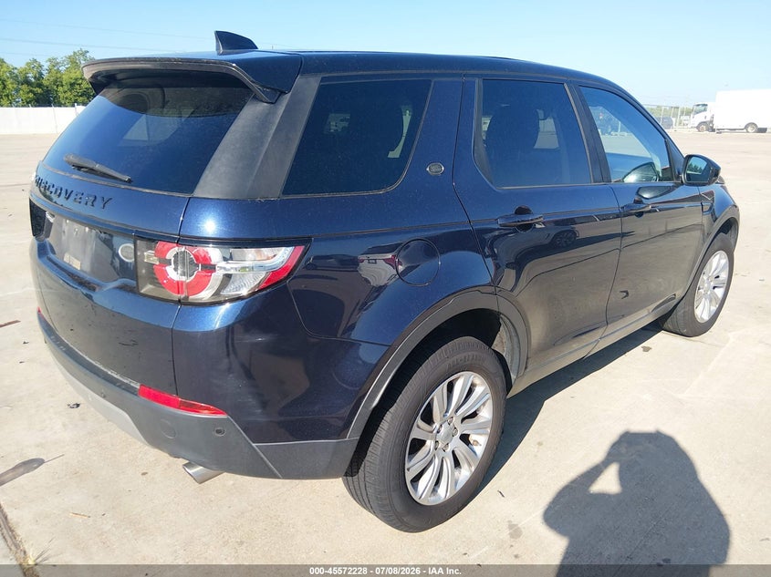 2017 Land rover Discovery sport VIN SALCP2BG4HH661048 IAAI salvage auction — NORMAL WEAR, Original (Texas), sold $2,575 on 2026-07-31 (photo 4)