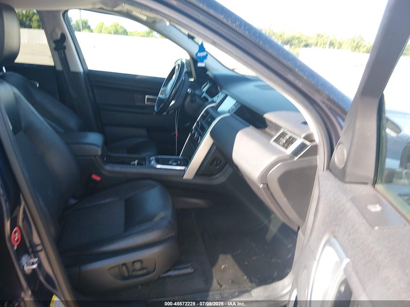 2017 Land rover Discovery sport VIN SALCP2BG4HH661048 IAAI salvage auction — NORMAL WEAR, Original (Texas), sold $2,575 on 2026-07-31 (photo 5)