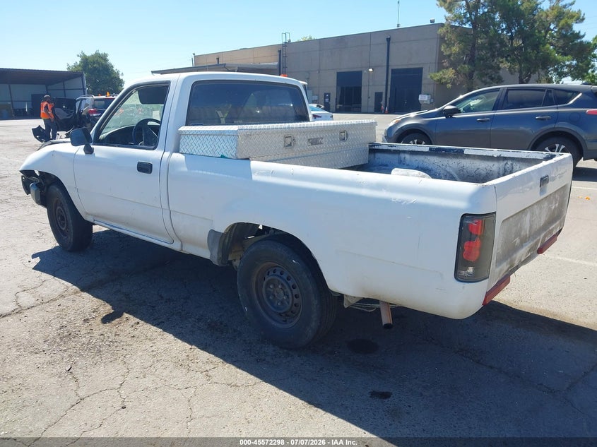 1992 Toyota Pickup VIN JT4RN81A7N0090432 IAAI salvage auction — LEFT FRONT, Salvage (California), sold $850 on 2026-07-29 (photo 3)