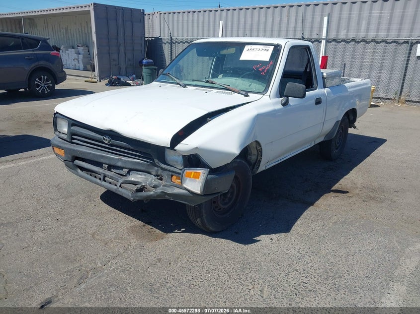 1992 Toyota Pickup VIN JT4RN81A7N0090432 IAAI salvage auction — LEFT FRONT, Salvage (California), sold $850 on 2026-07-29 (photo 6)