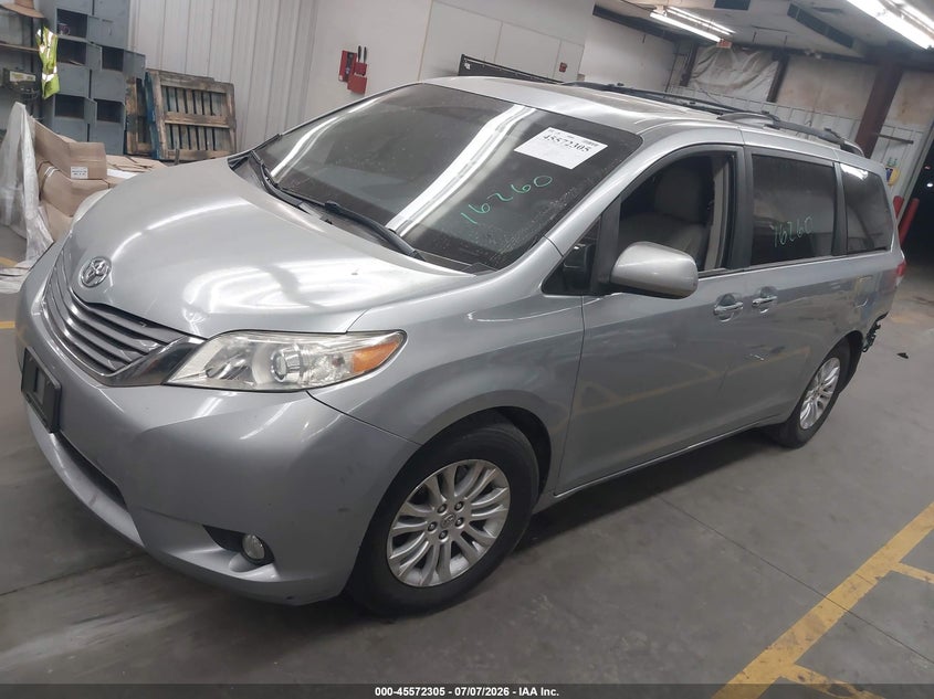 2013 Toyota Sienna VIN 5TDYK3DC9DS284959 IAAI salvage auction — REAR END, Salvage (Arizona), sold $2,450 on 2026-07-28 (photo 2)