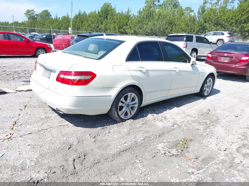 2011 Mercedes-benz E-class VIN WDDHF2EB1BA498641 IAAI salvage auction — NORMAL WEAR, Clear (Florida), sold $375 on 2026-07-30 (photo 4)