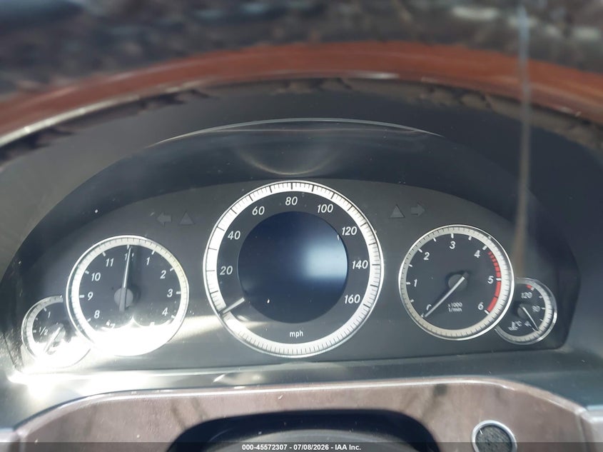 2011 Mercedes-benz E-class VIN WDDHF2EB1BA498641 IAAI salvage auction — NORMAL WEAR, Clear (Florida), sold $375 on 2026-07-30 (photo 7)
