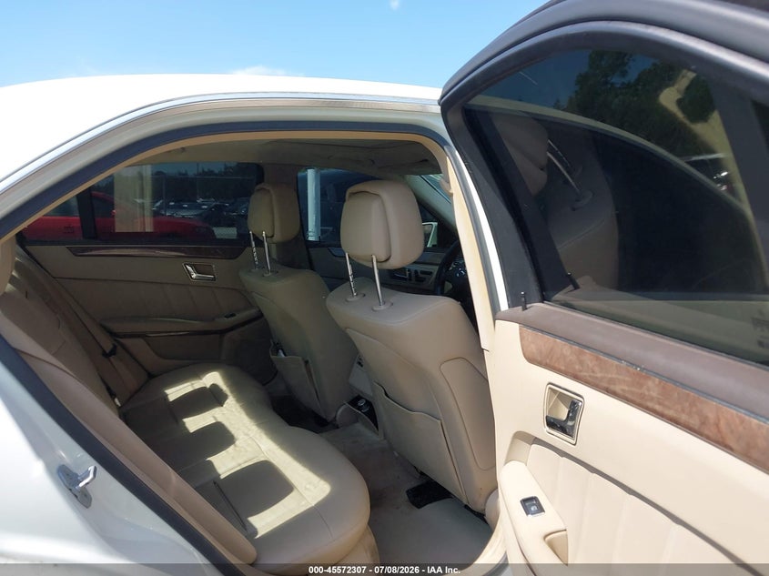 2011 Mercedes-benz E-class VIN WDDHF2EB1BA498641 IAAI salvage auction — NORMAL WEAR, Clear (Florida), sold $375 on 2026-07-30 (photo 8)