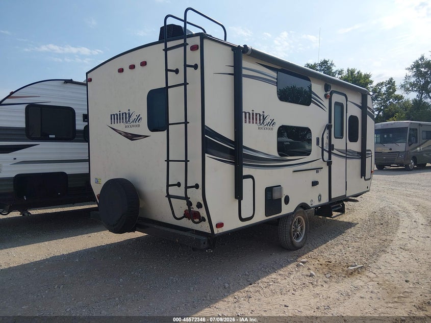 2015 Forest river Rockwood VIN 4X4TRLU16FD404990 IAAI salvage auction — NORMAL WEAR, Clear (Missouri), sold $500 on 2026-07-27 (photo 4)