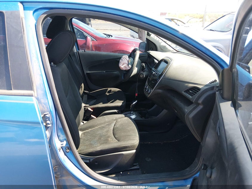 2017 Chevrolet Spark VIN KL8CB6SAXHC766756 IAAI salvage auction — FRONT END, Salvage Title, sold $400 on 2026-07-29 (photo 5)