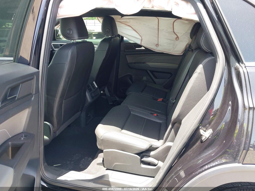 2023 Volkswagen Atlas cross sport VIN 1V2KE2CAXPC218108 IAAI salvage auction — RIGHT REAR, Salvage (Louisiana), sold $12,500 on 2026-08-05 (photo 8)